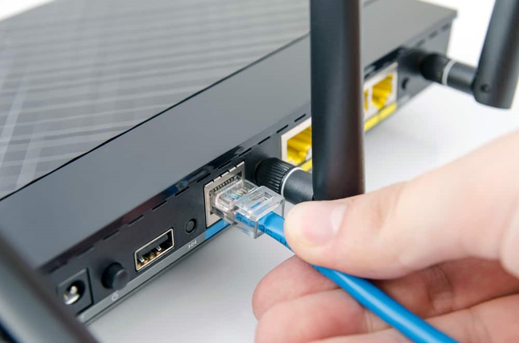 Try Router Directly Connected to Modem