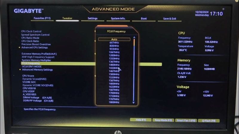 Gigabyte BIOS interface showing FCLK frequency settings in advanced memory configuration menu
