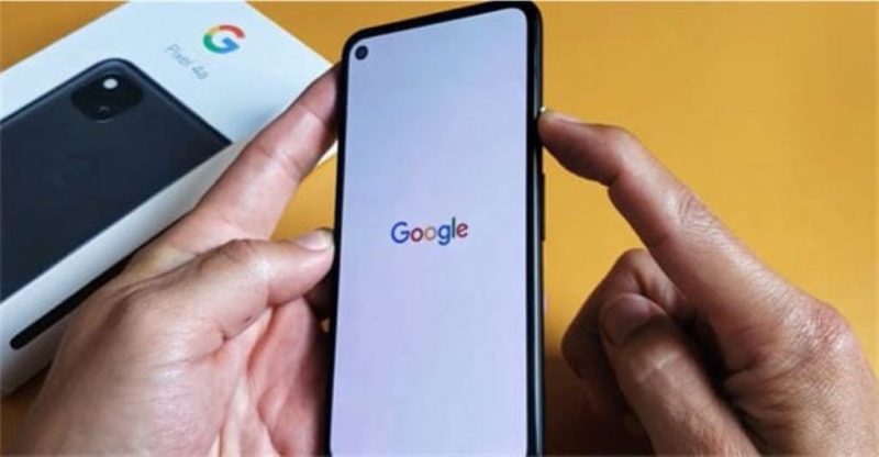 Google Pixel smartphone displaying bootloop screen with Google logo and loading animation